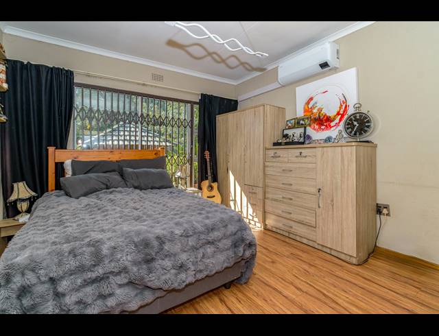 4 BEDROOM HOUSE FOR SALE IN WELTEVREDEN PARK